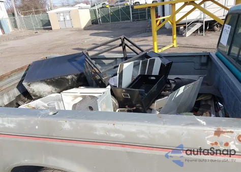 1994 Ford F150 из США, поврежденный, VIN 1FTEF15N9RNB13668